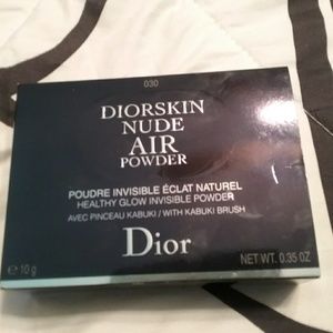 Diorskin nude air powder nib medium beige